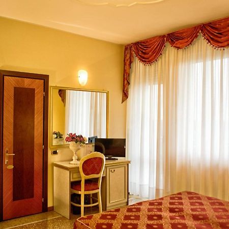 Hotel Internazionale Terme Abano Terme Ngoại thất bức ảnh